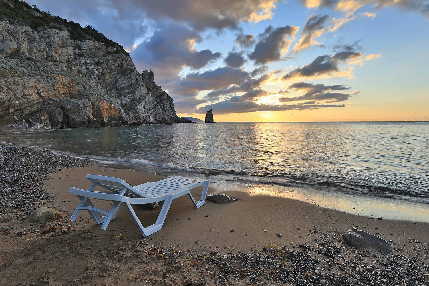 крым, ялта, скала парус, черное море, море, пляж, волна, пейзажи крыма, мисхор, ласточкино гнездо, Serge Titov