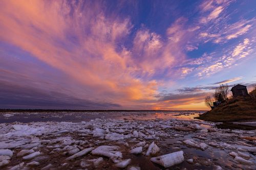 Весенний вечер