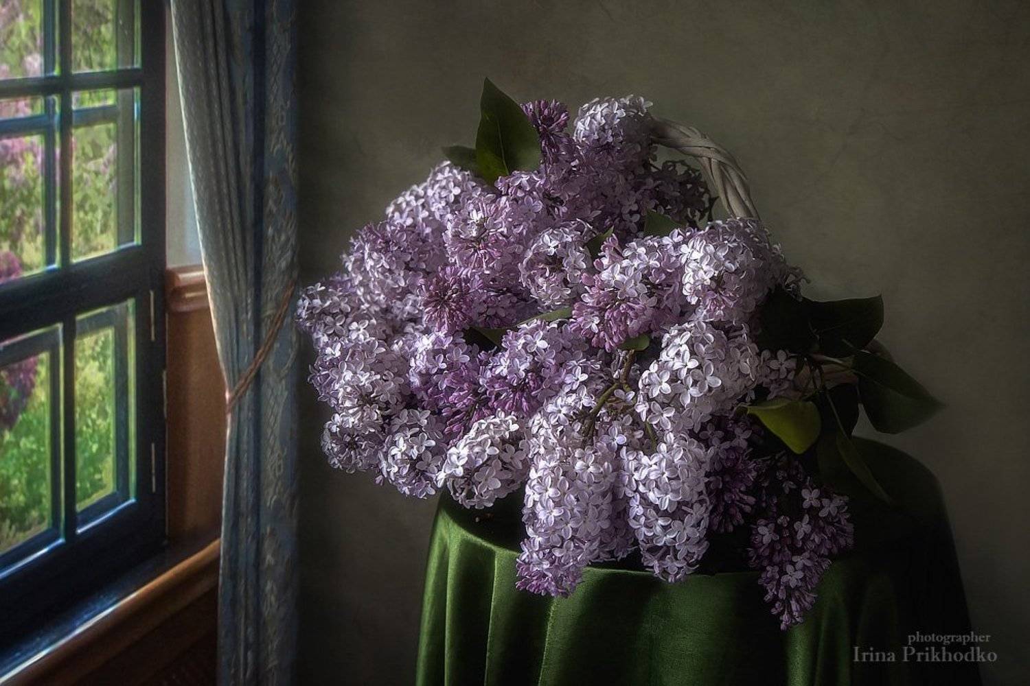 натюрморт, май, весна, сирень, букеты, интерьер, винтажный,художественная фотография, Ирина Приходько