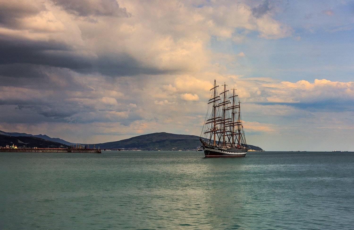 барк, парусник, море, небо, пейзаж, Дмитрий Несветайлов