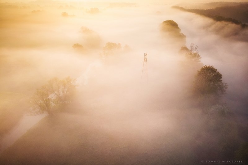 poland, polish, landscape, sunrise, sunset, colours, awesome, amazing, adventure, travel, beautiful, morning, light, mist, fog, mood, drone, river Waterfall of mists фото превью