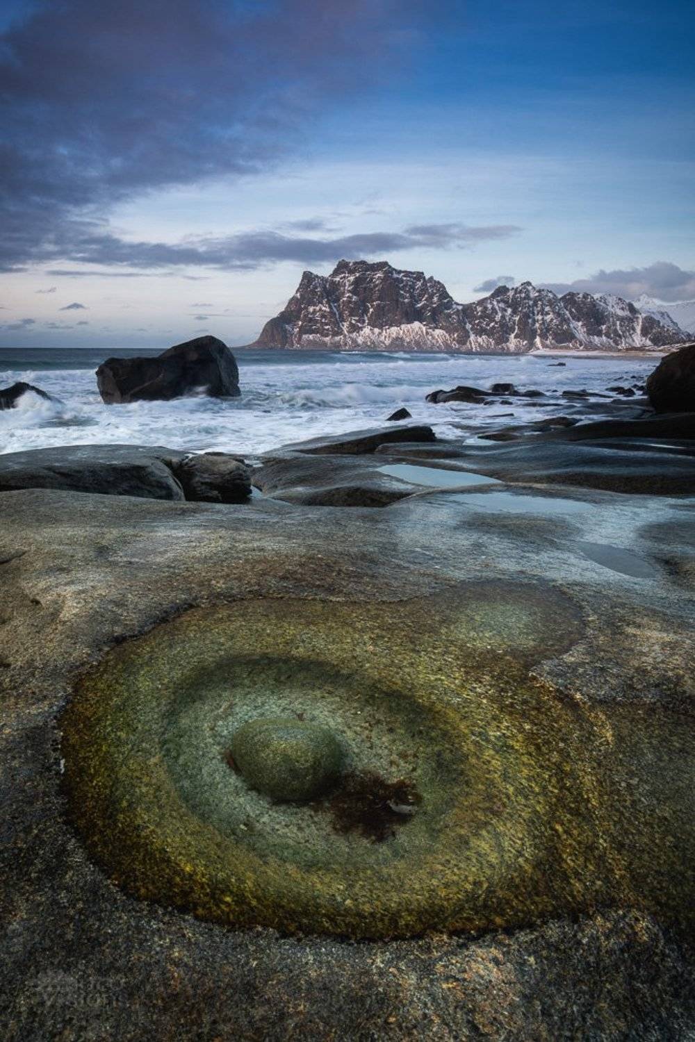 utakleiv,lofoten,norway,beach,shore,sea,water,rock,stone,sky,winter,, Adrian Szatewicz
