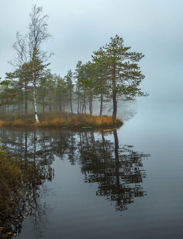 На краю мыса фото превью