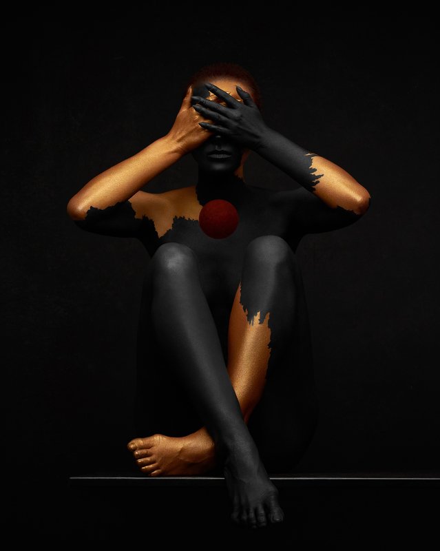 Under the Black Sun фото превью