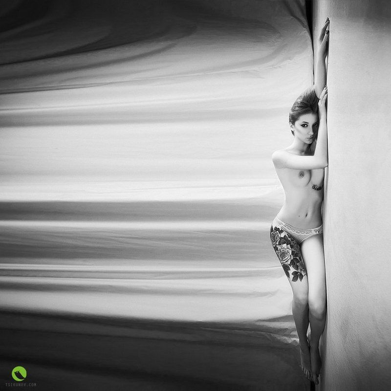 Wall фото превью