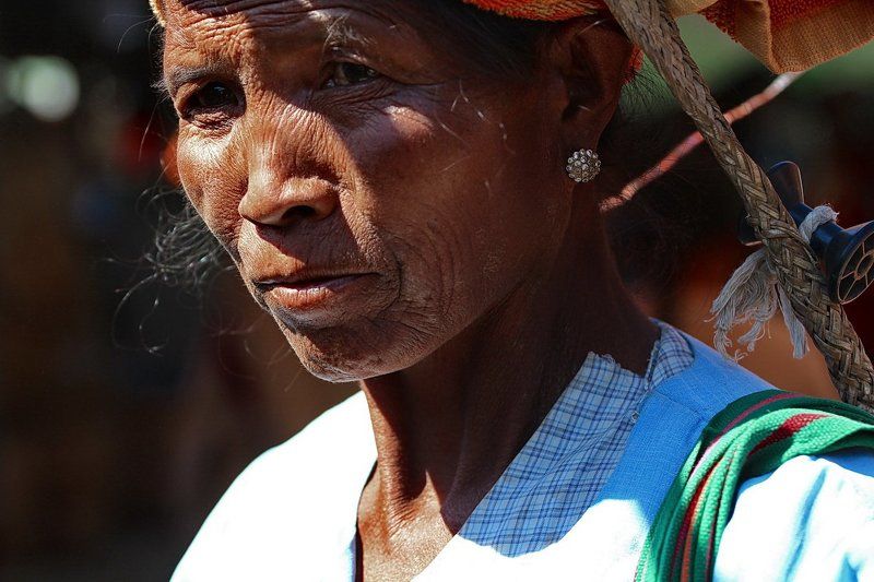 бирма, мьянма, люди бирмы, женщины бирмы, монахи бирмы Из серии \