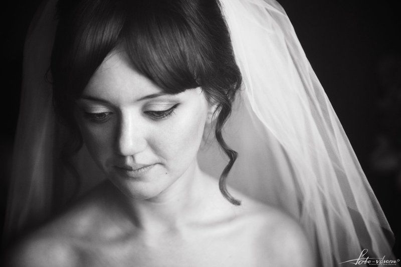 foto-vdvoem, девушка, невеста, портрет, свадебное фото, свадебный портрет, свадебный портрет невесты, утро невесты, фото-вдвоем, черно-белая фотография, черно-белое фото Елена фото превью