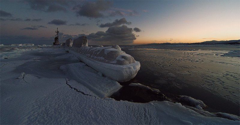 Submarine .. фото превью