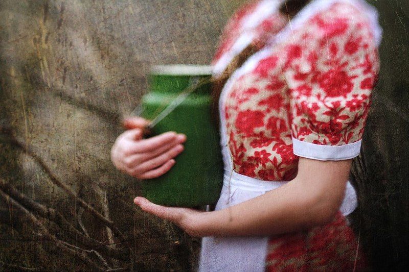 девушка, поле, крестьянка, вода, осень Крестьянка фото превью