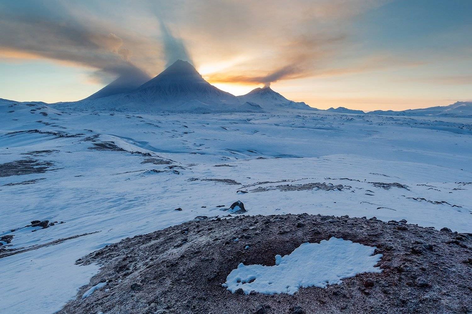 камчатка, пейзаж, природа, путешествие, фототур, вулкан, цветы, снег, вулкан, извержение, лава,, Денис Будьков