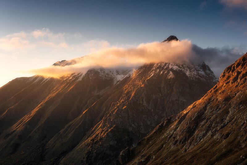 осень, горы, облака, закат,лоюб, кавказ, пейзаж Лоюб в шарфике фото превью