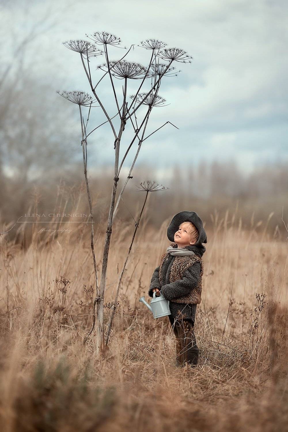 мальчик, дневной свет, дети, художественная фотография, фотосессия на природе, борщевик, улица, природа, Елена Чернигина