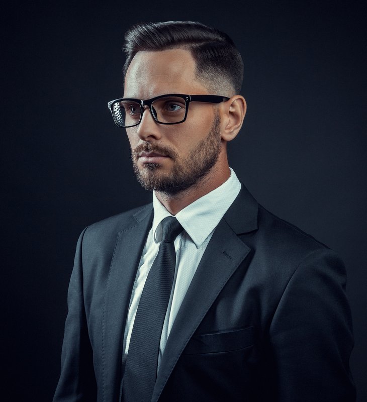 Деловой образ фото превью