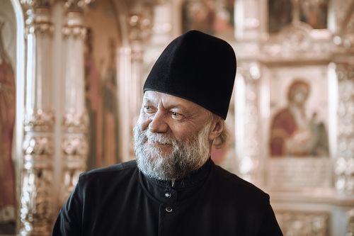 Клирик Всехсвятской церкви в Минске о. Фёдор Повный