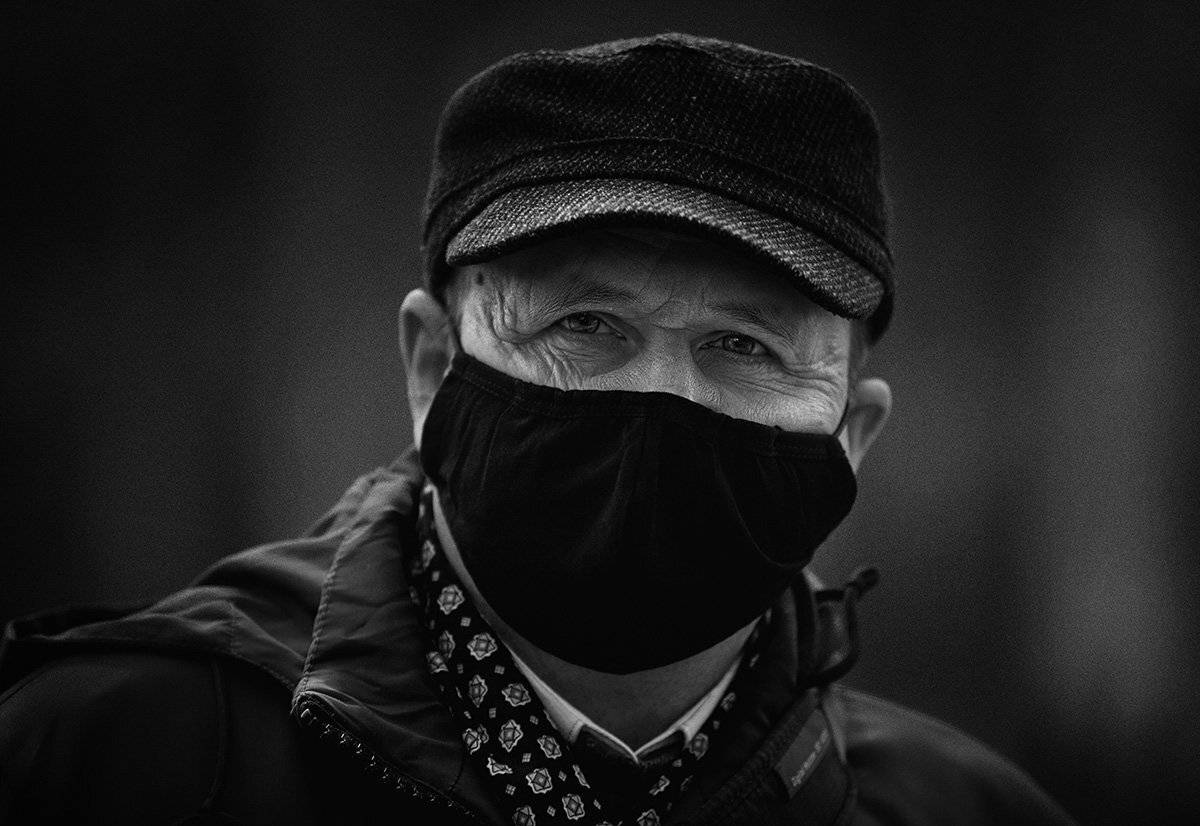 чб фото, весна 2020, жанровый мужской портрет, Vera Trandina