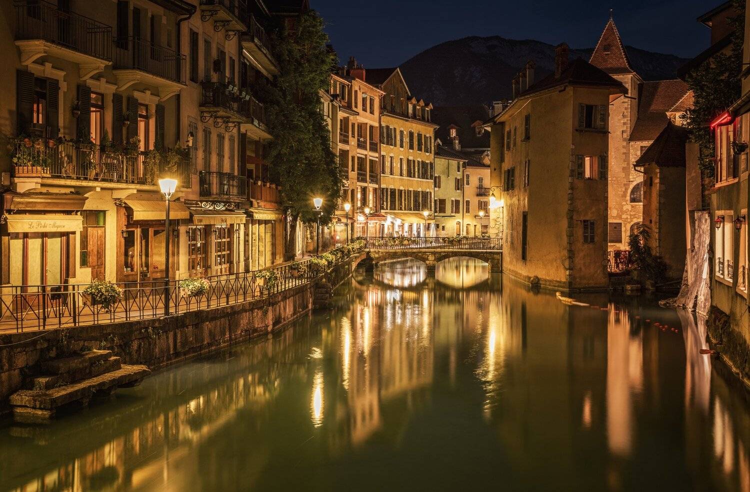 город, ночь, канал, Александр Безмолитвенный