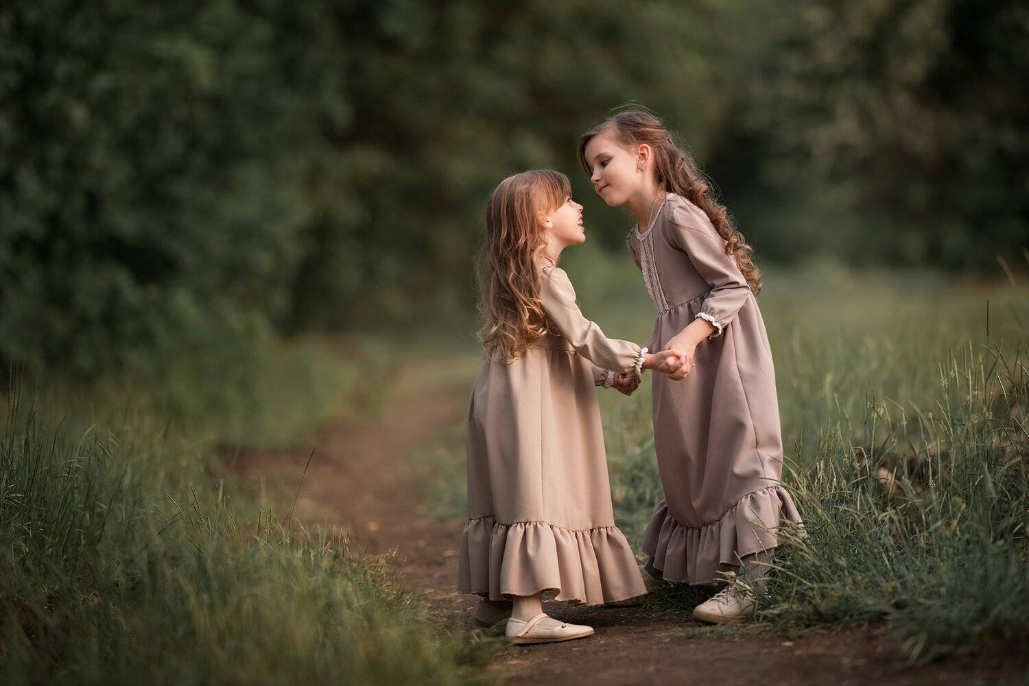 , Юлия Ларина