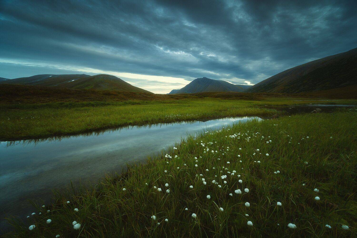 россия, урал, полярный урал, янао, ямал, пейзаж, природа, осень, горы, река, озеро, рассвет, тундра, заполярье, поток, Оборотов Алексей