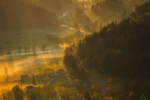 In the Valley of the Rising Sun II