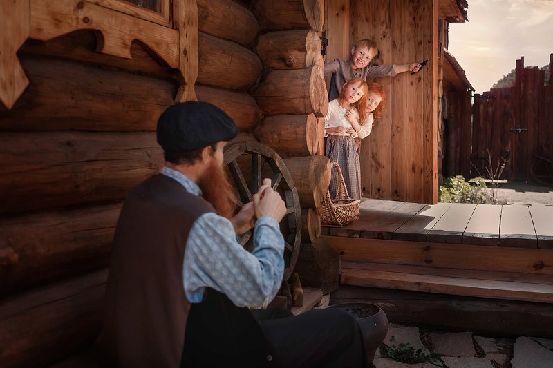 дети, рыжие, деревня Любимые игрушки фото превью