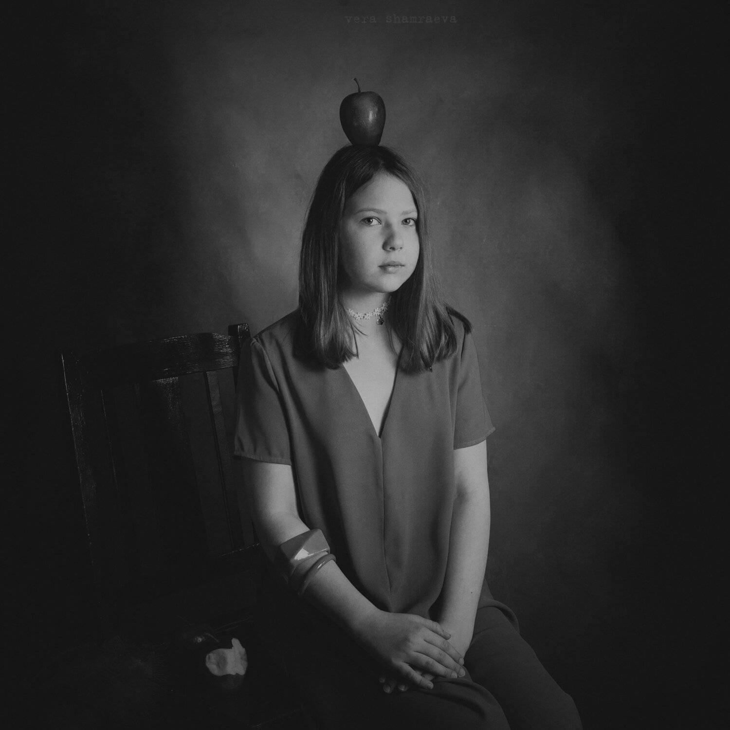 ЯБЛОКО ДЕВОЧКА ВЕРА ШАМРАЕВА ПОСТАНОВКА, Вера Шамраева