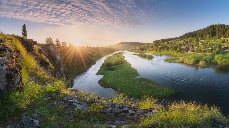Рассвет в поселке Кусье-Александровский. фото превью