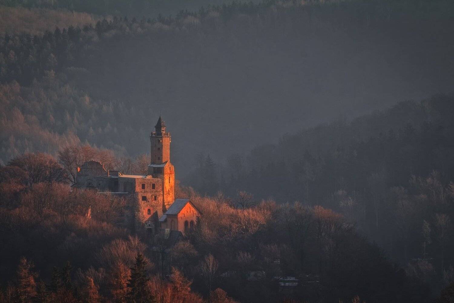 autumn,mountains,canon,sunrise,castle, Iza i Darek Mitręga