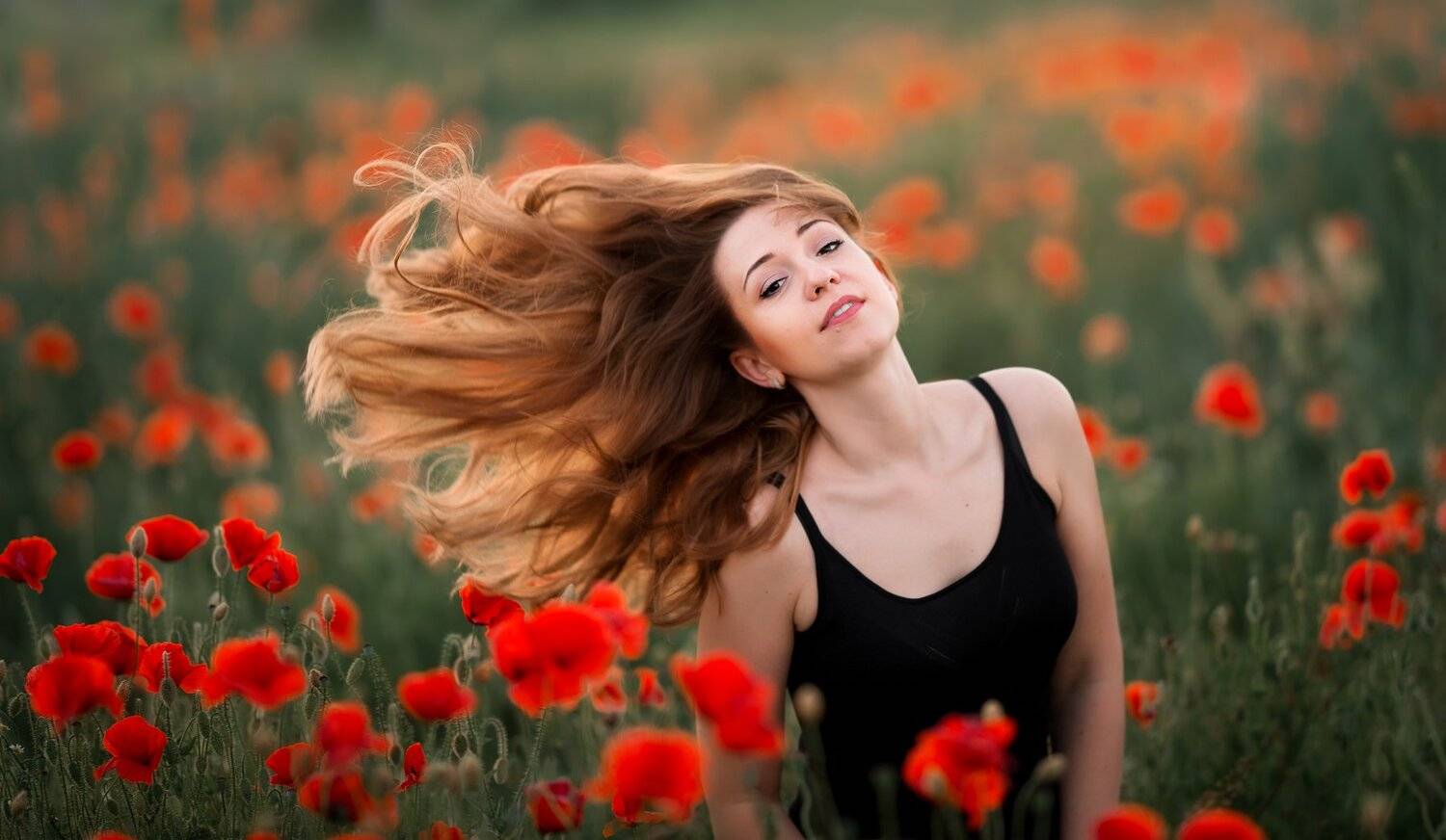 , Юлия Ларина