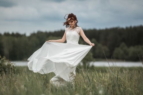 По ветру...или первая невеста пандемии)))