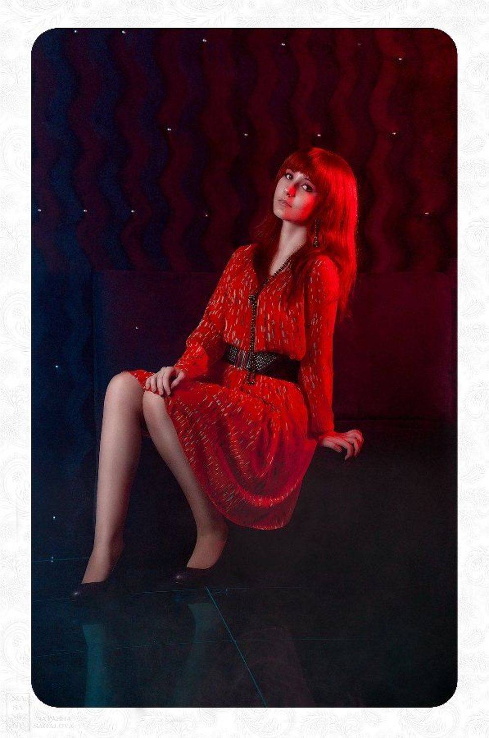 девушка,портрет,красный,синий,студия, Сагалова Наташа