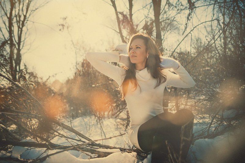портрет, лес, девушка, зима, солнце, свет Snow White фото превью