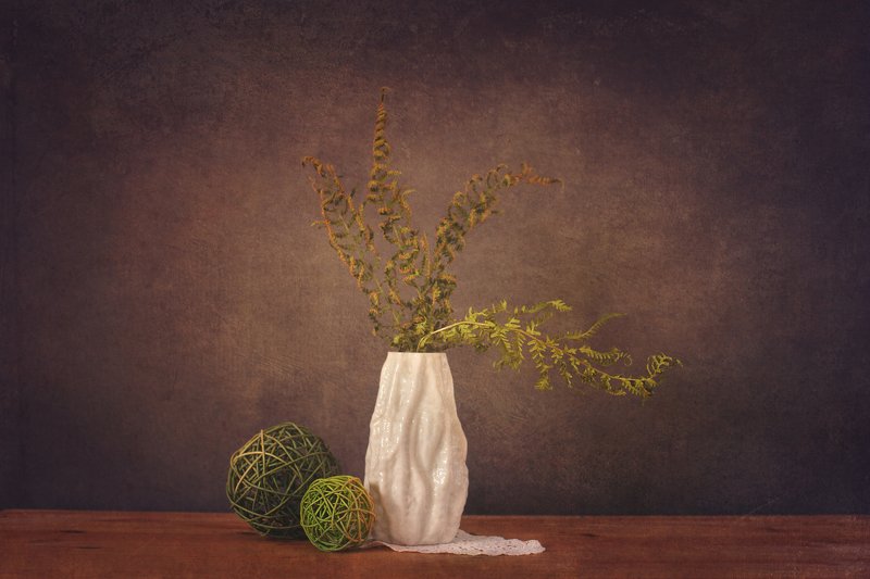 naturmort, stillife, white, green, farn, vase  фото превью