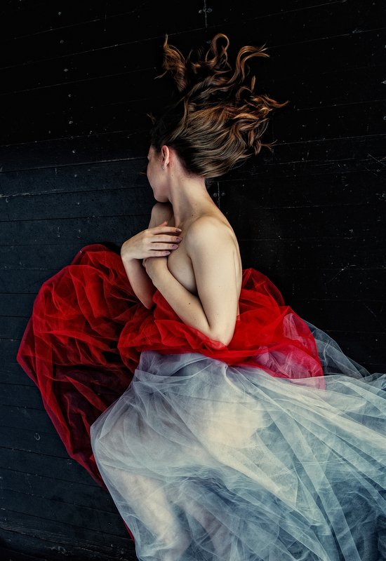 портрет ню сон девушка красота настроение  сон фото превью