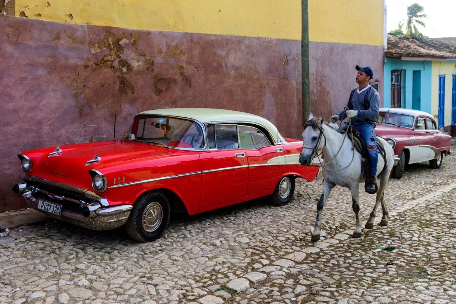 , Анатолий Поятэ