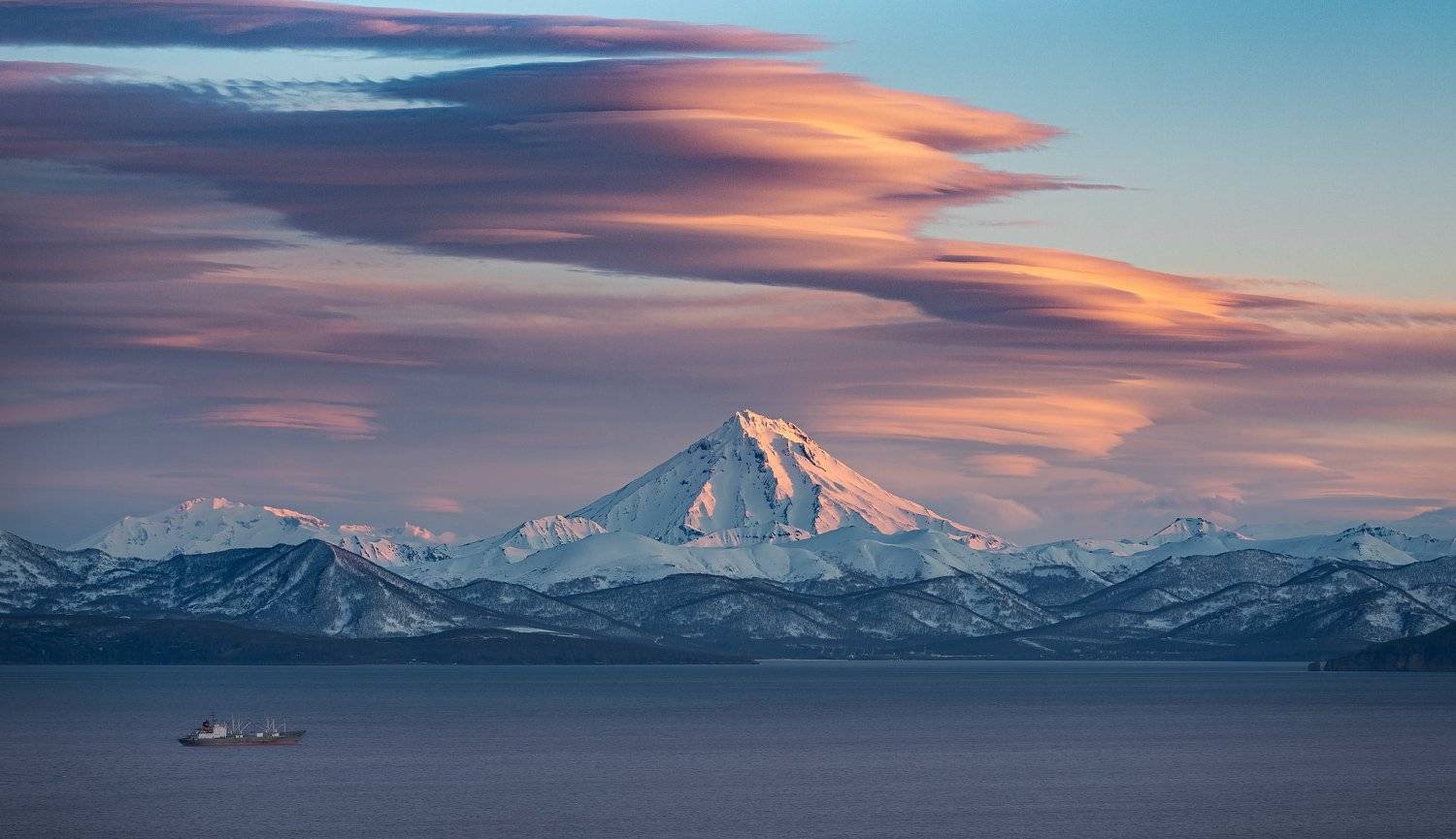 , Александр Максин