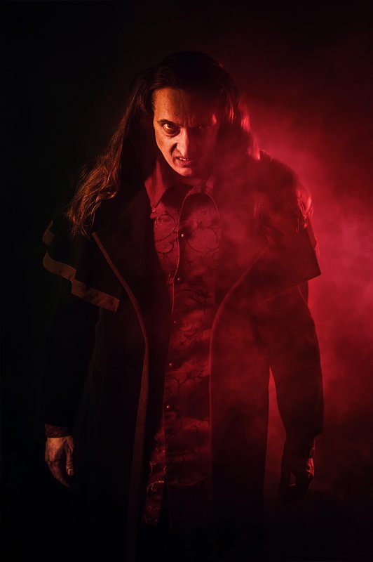 Risen Dracula фото превью