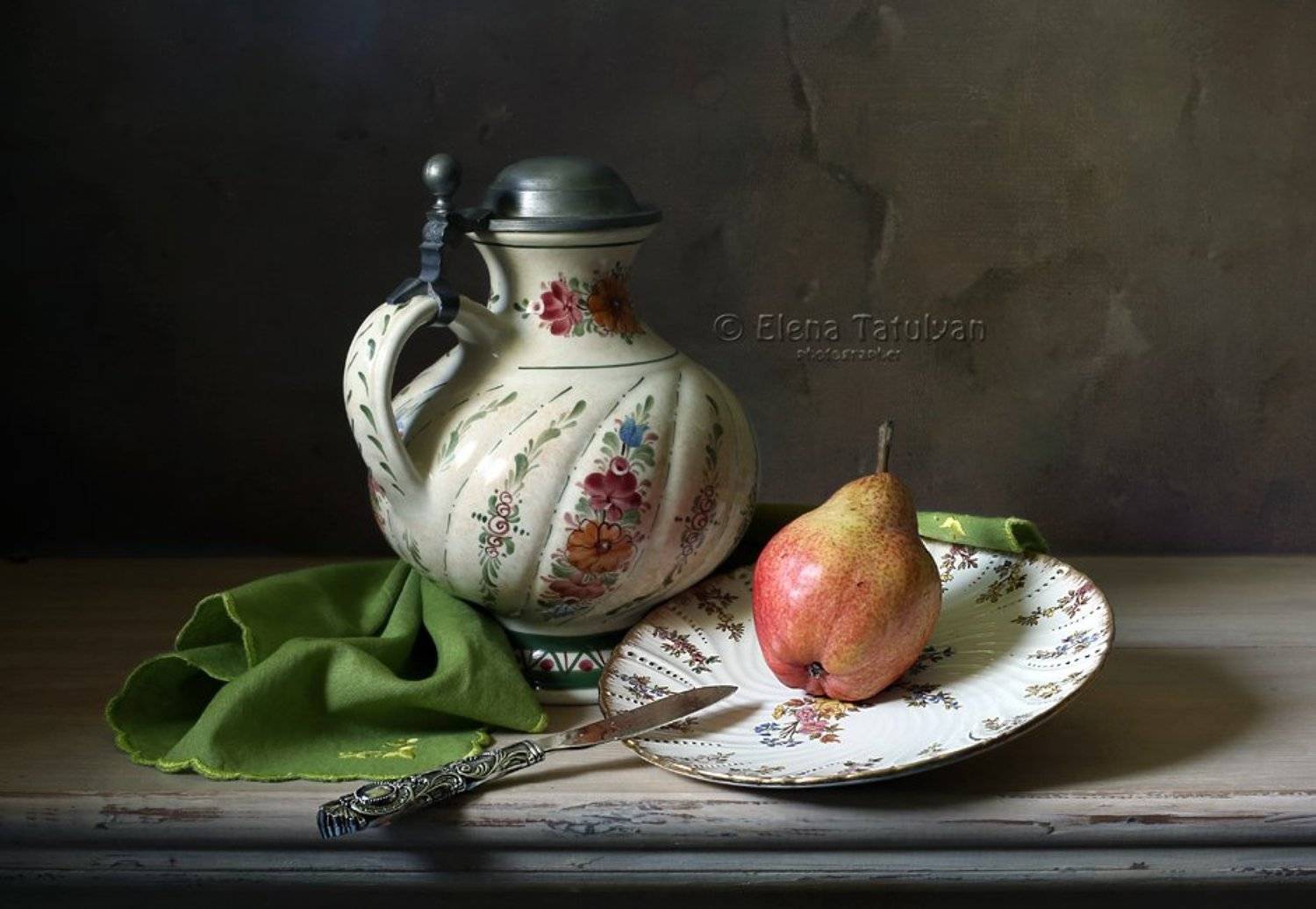 кувшин, груша, Елена Татульян