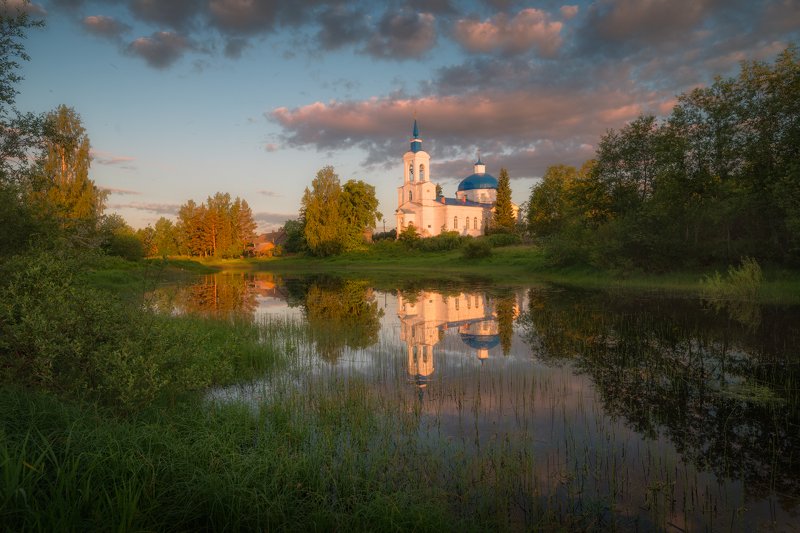 вечер, река, отражения, церковь, лето, вода, церковь на реке Старый погост фото превью