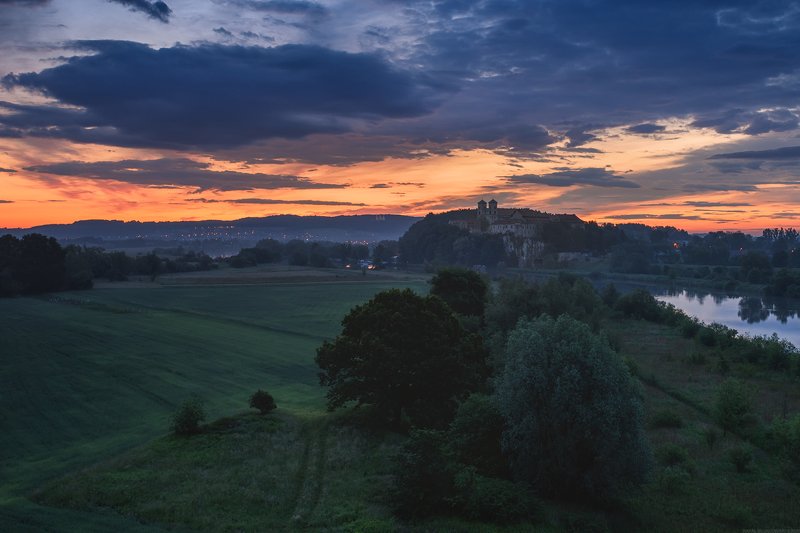 #landscape #panoramic #photo #nikon #poland #adventure #sunrise #architecture #historic Benedictine Abbey of Tyniec фото превью