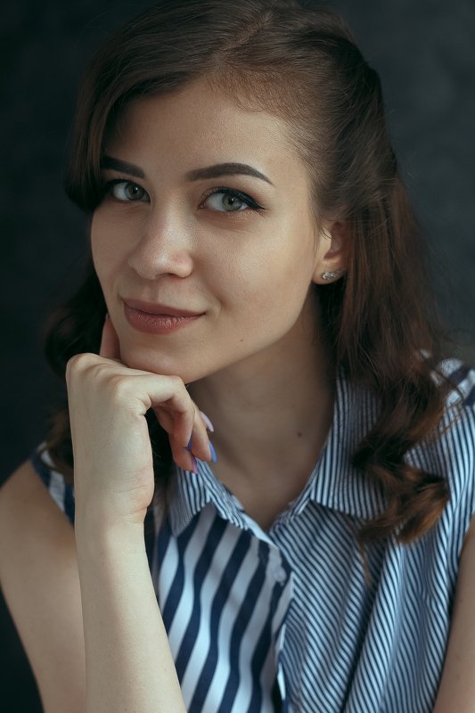 гламур, портрет, модель, арт, art, model, popular,питомец, кот, классический портрет, студия, текстурный фон, естественный свет  фото превью