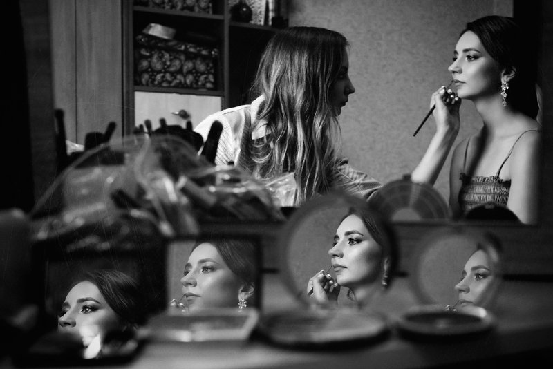 девушка, свадьба, невеста, креатив, черное-белое Пять зеркал фото превью