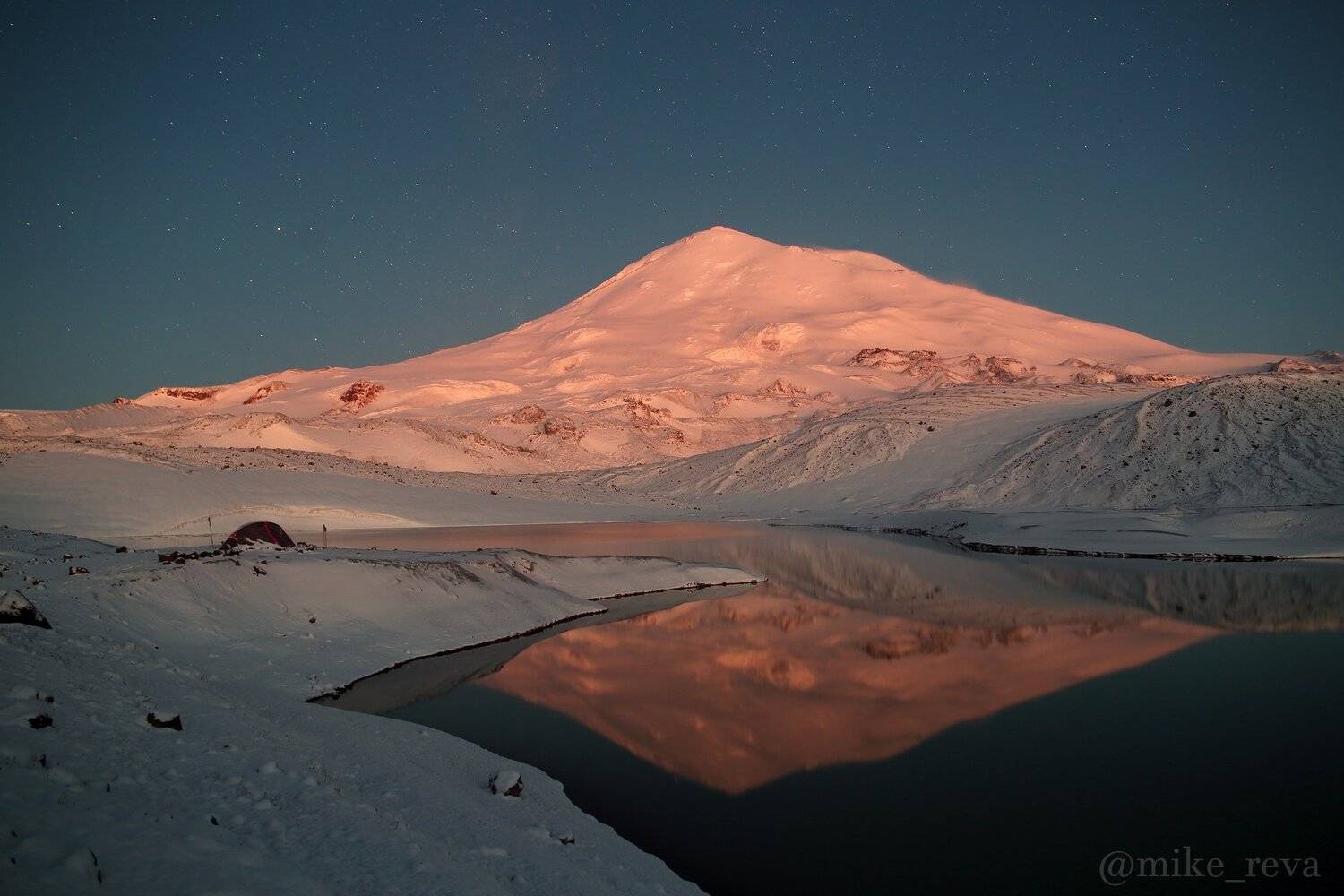 ночь эльбрус ночной пейзаж астрофотография звезды созвездия, Михаил Рева
