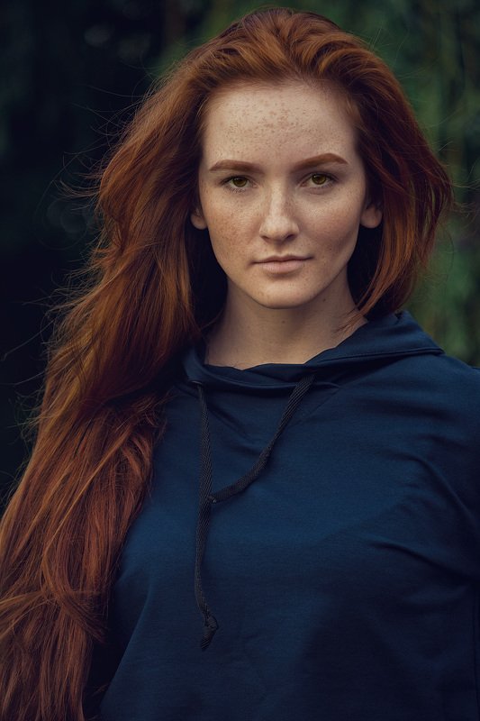 Портрет Яны фото превью