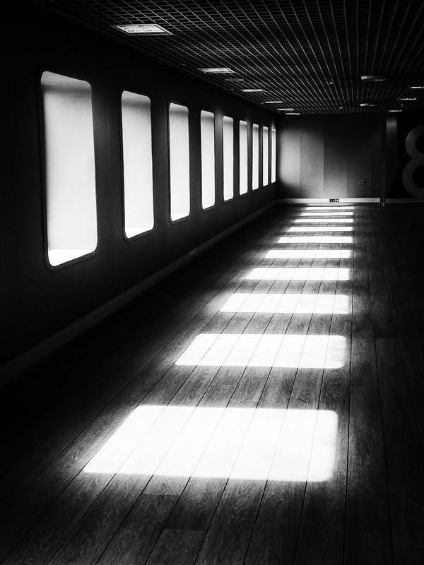 Redifined фото превью