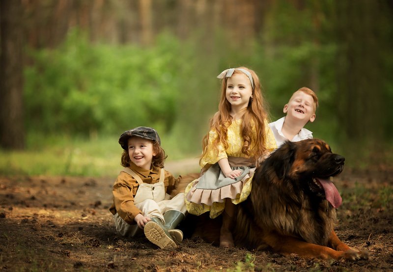 детский фотограф, семейный фотограф, обучение фотографии, обучение ретуши, сказочные фотографии, фото дети, дети, семьи, Валерия Мороз Друзья  фото превью