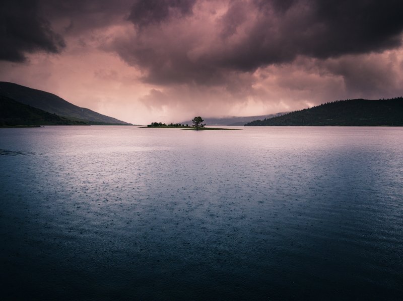 Under the rain фото превью