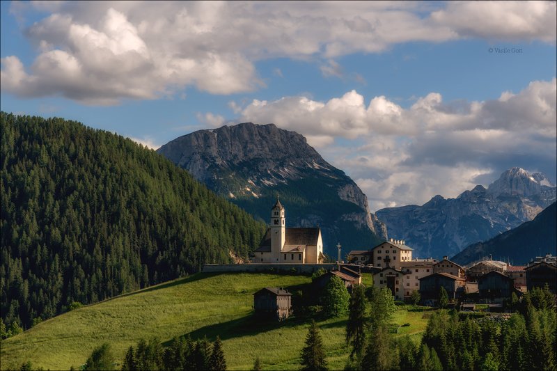 доломитовые альпы,selva di cadore,деревня,лето,италия,alps,церквушка ЛЕТНИЙ ВЕЧЕР фото превью