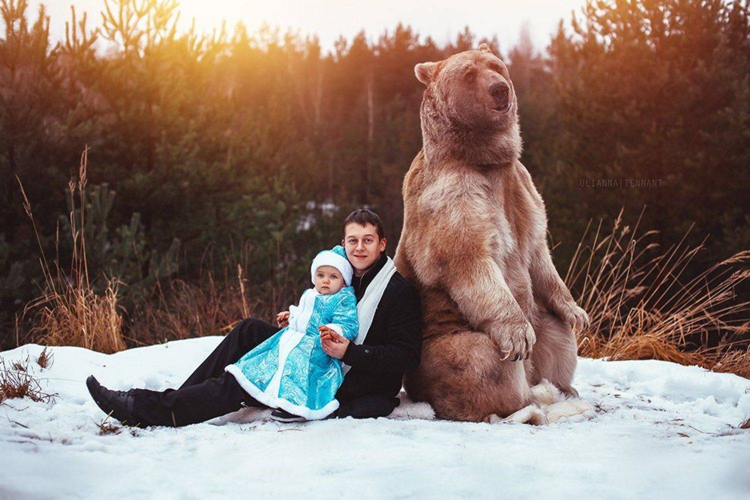 , Теннант Юлианна