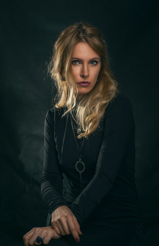 девушка женщина студия портрет блондинка Елена фото превью