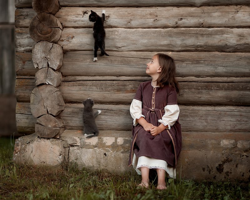 семейноефото Марьяна и котята-акробаты фото превью